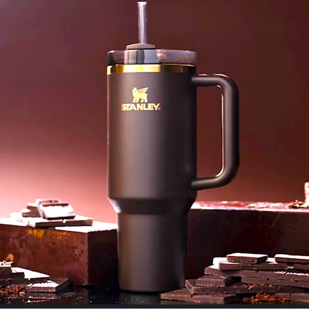 Limited edition Stanley chocolate gold 40 oz. quencher